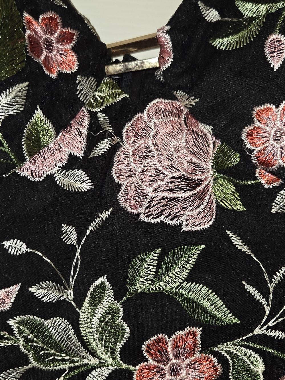 Guess Black Mini Dress with Pink Floral Print Dark Coquette - Picture 4 of 5
